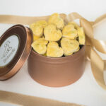 Boîte de friandises pour chien au poisson blanc, carotte, basilic et graines de chia